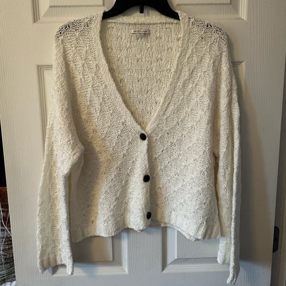American Eagle Outfitters White Knit Cardigan